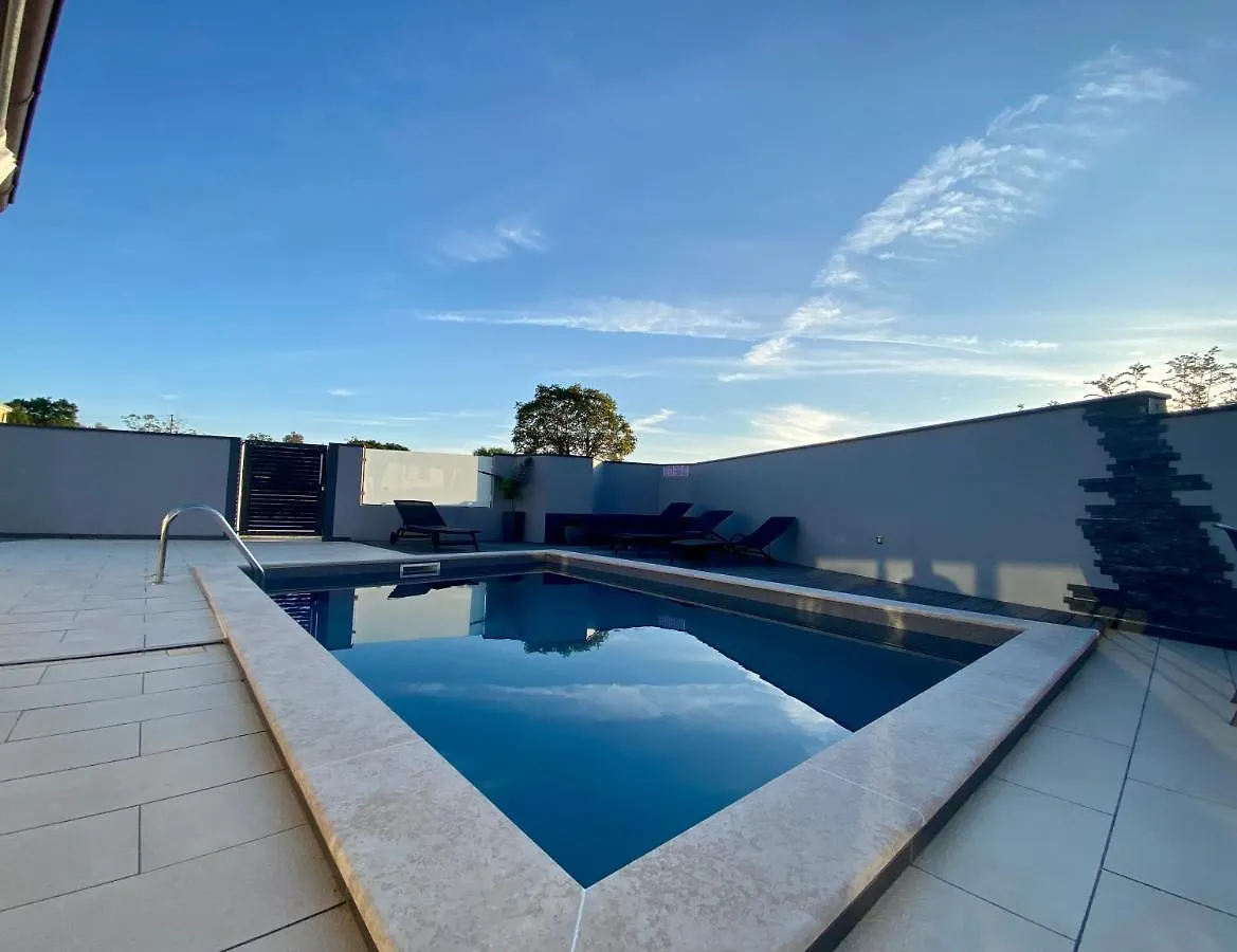 Villa 50 Shades Of Grey Pula Croatia